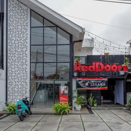 Reddoorz @ Demangan Sari Residence Pakualaman Exterior photo