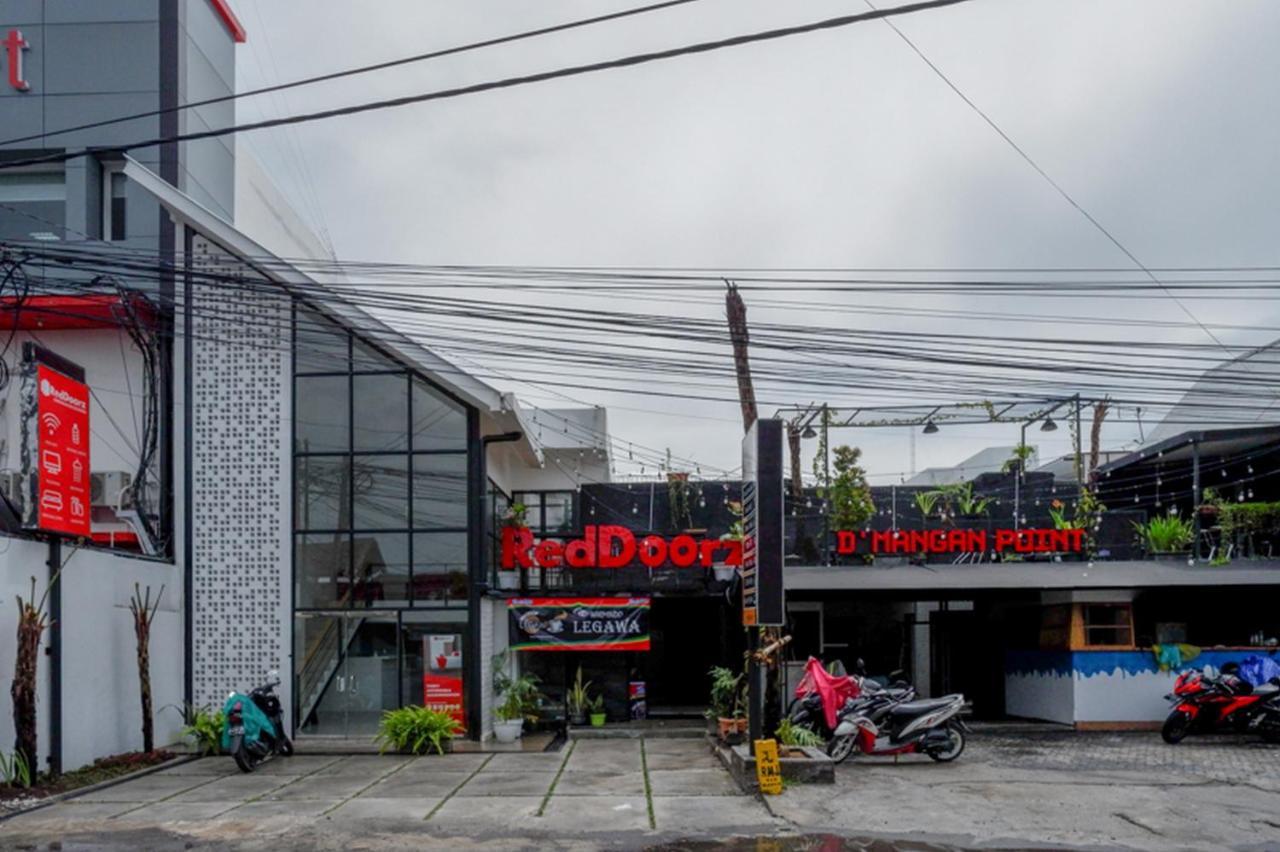 Reddoorz @ Demangan Sari Residence Pakualaman Exterior photo