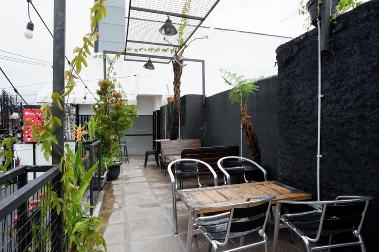 Reddoorz @ Demangan Sari Residence Pakualaman Exterior photo