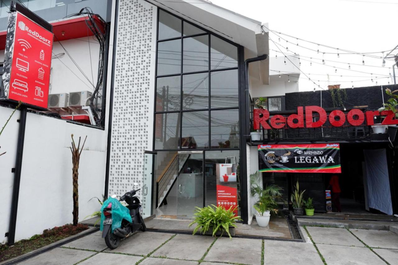 Reddoorz @ Demangan Sari Residence Pakualaman Exterior photo